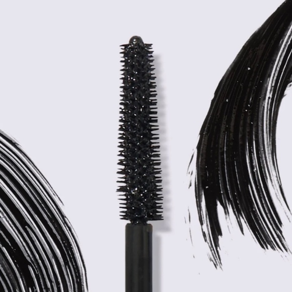 Laura Geller Kajal Longwear Mascara - Picture 6 of 6